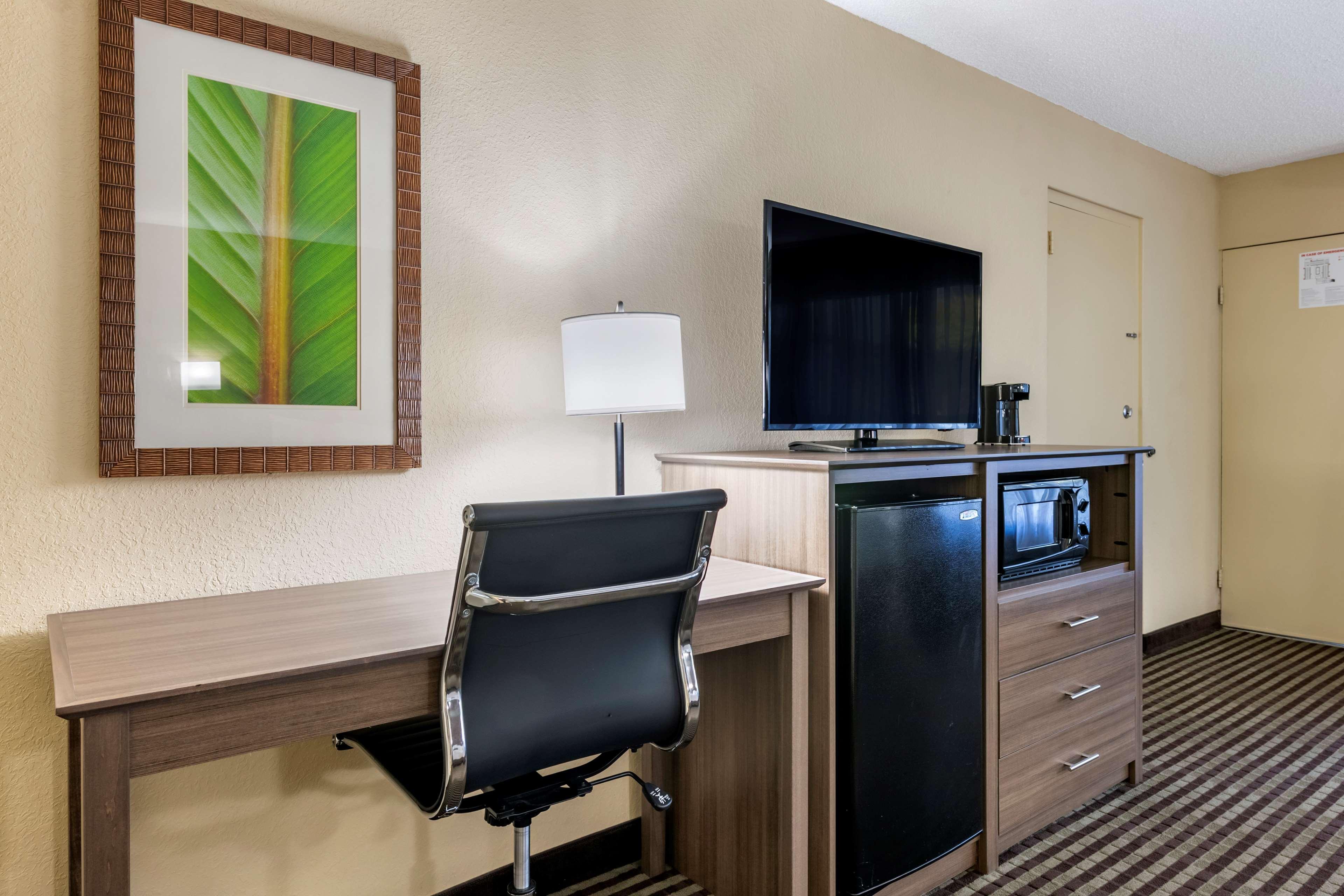 Best Western Downtown Stuart Exterior photo
