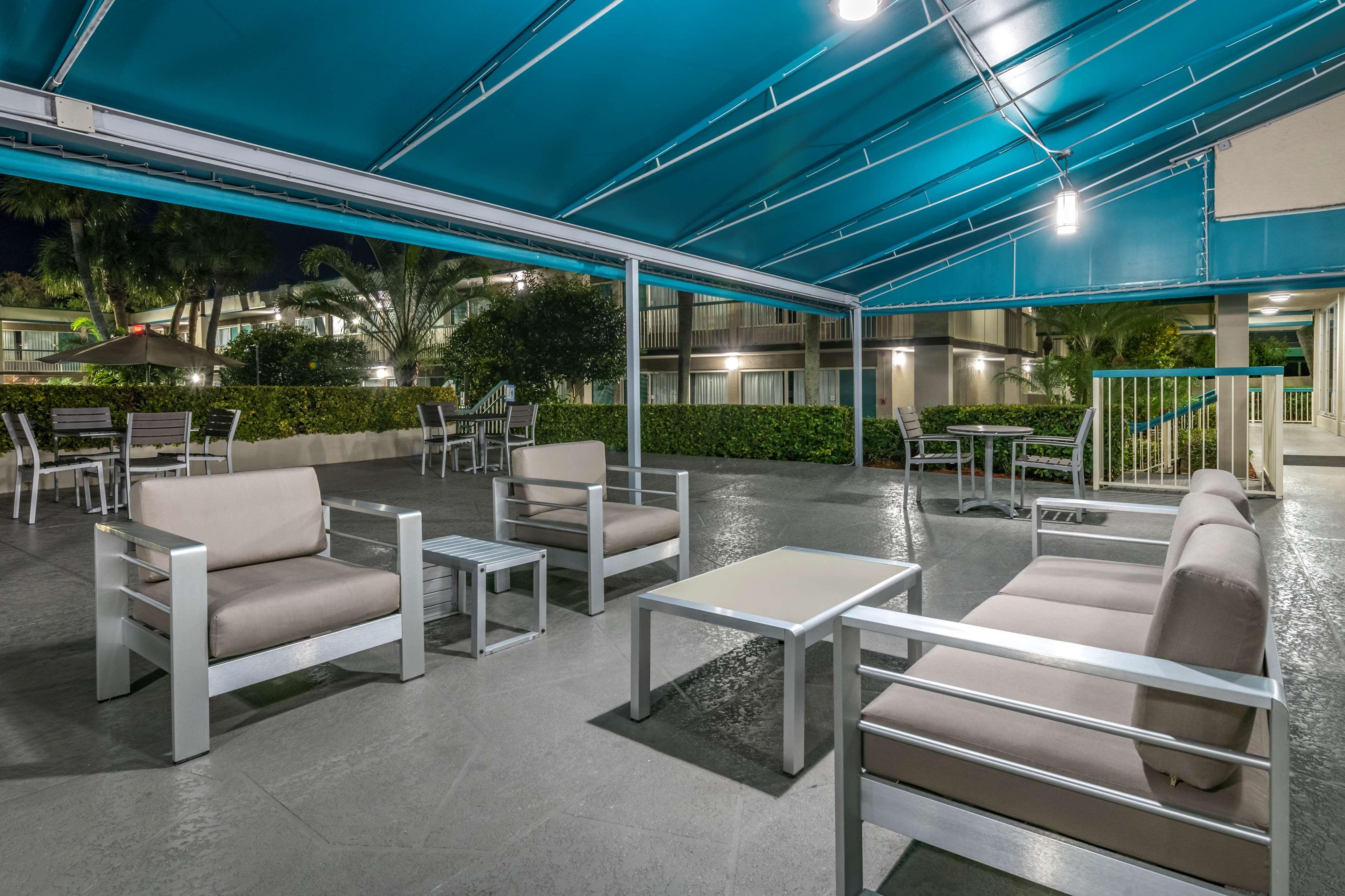 Best Western Downtown Stuart Exterior photo