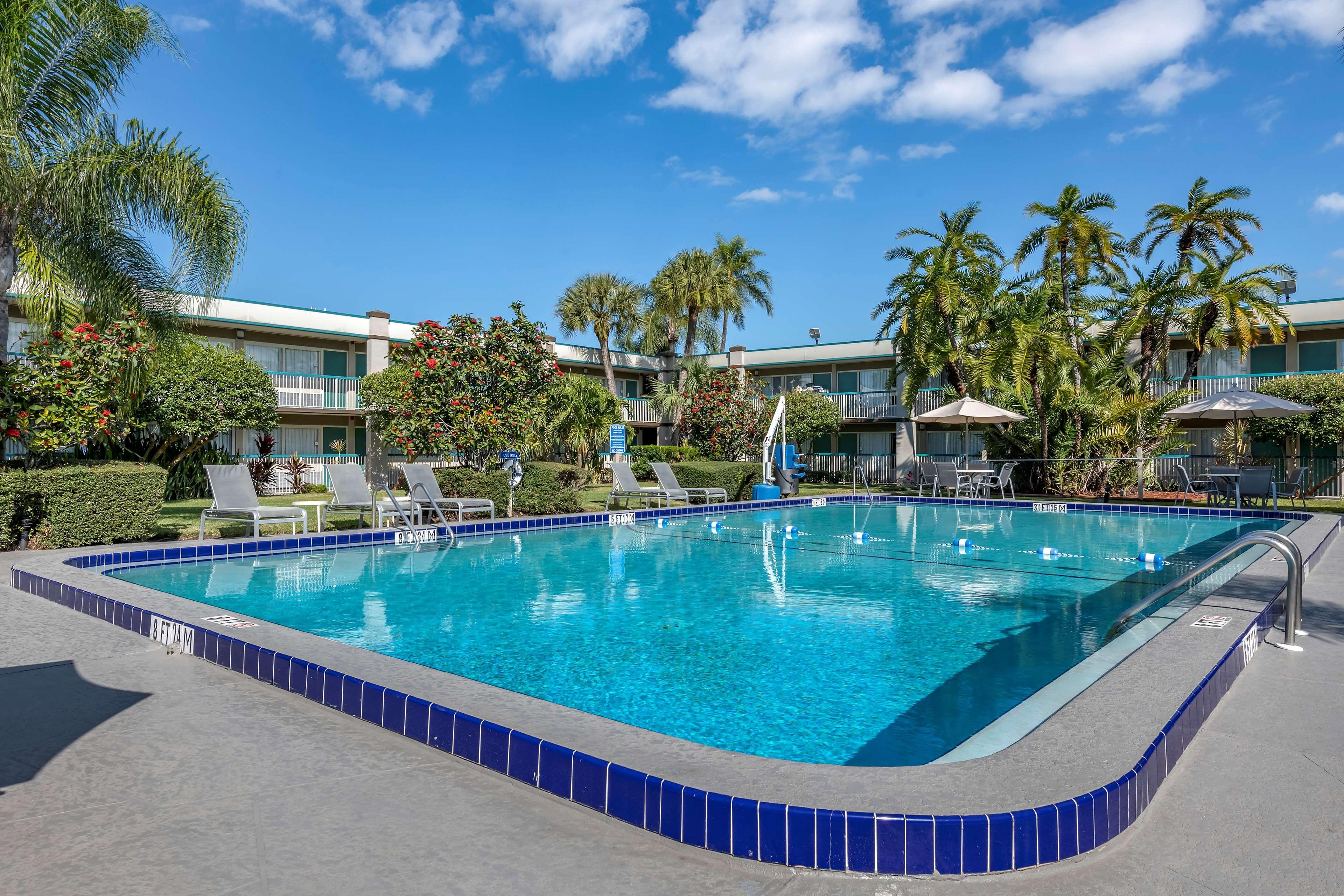 Best Western Downtown Stuart Exterior photo